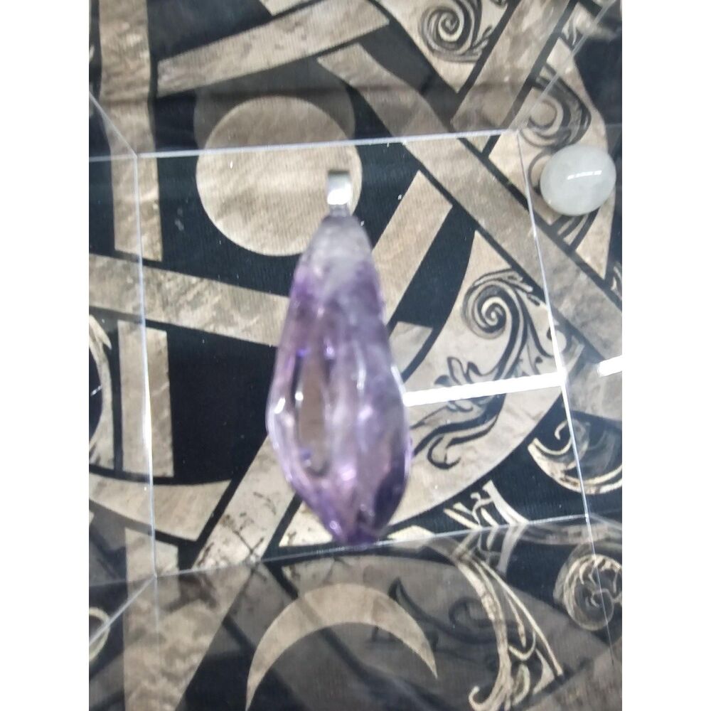 Amethyst Crystal Necklace - CrystalCloud Company - Amethyst Crystal Necklace